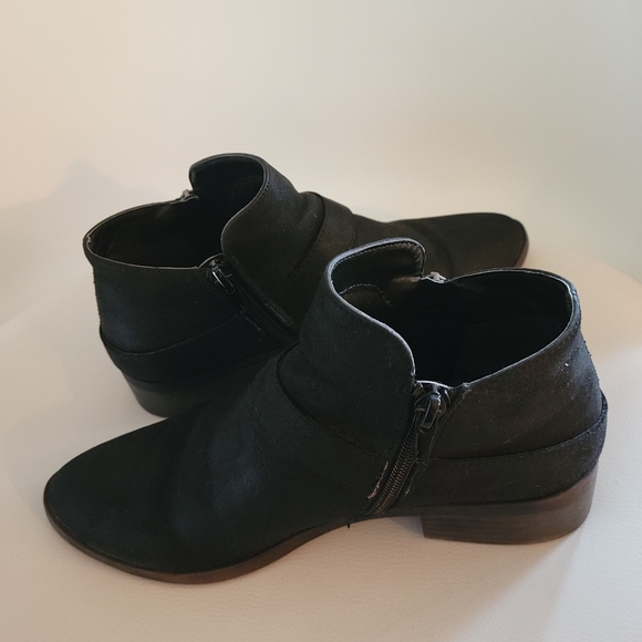 FAUX SUEDE BOOTIES - Picture 3 of 8